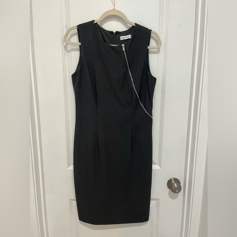 Size 6 Gray Sheath Dress, Calvin Klein